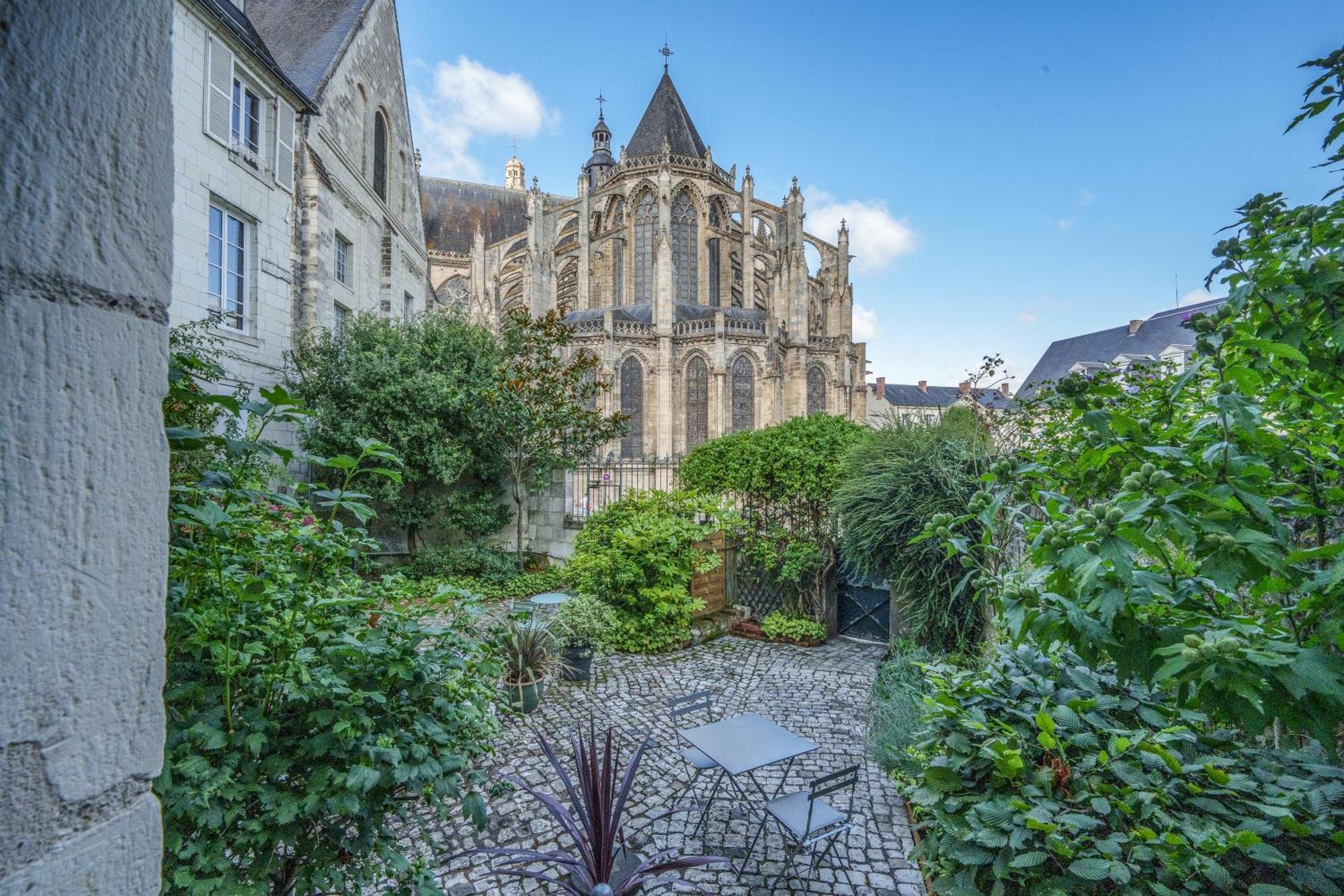 LA MAISON CANONIALE luxe et charme au coeur de Tours Extérieur photo